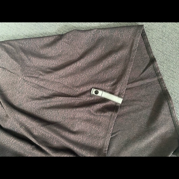 Lululemon Vinyasa Scarf - slight red/purple tint to it - Picture 3 of 6